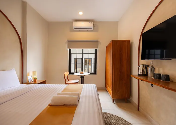 Cove Chara Hotel 3*